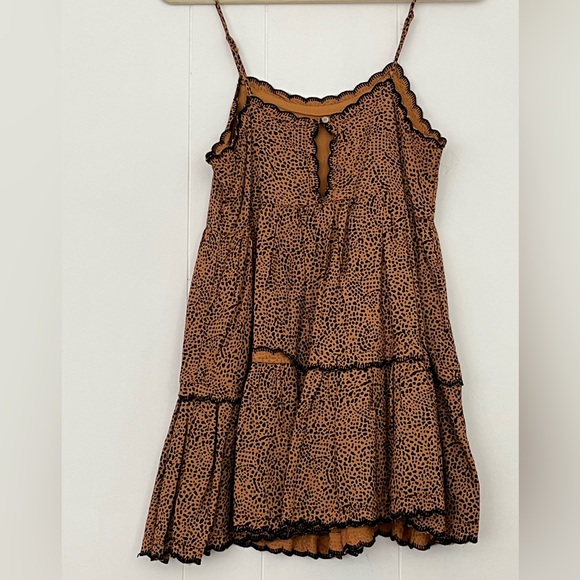 Urban Outfitters Tiered Sleeveless Sundress Mini Dress Animal Print Leopard XS - Picture 2 of 16